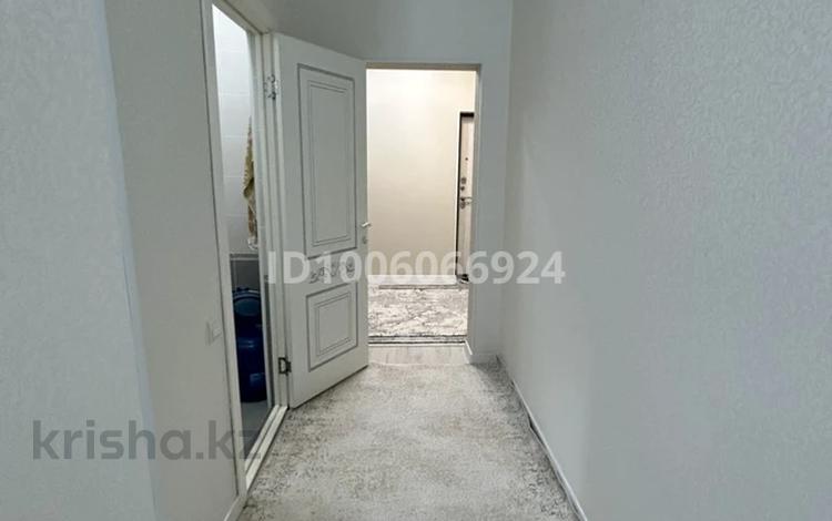 1-комнатная квартира · 42 м² · 8/9 этаж, 31-й мкр 12 — ЖК Даулет за 12.5 млн ₸ в Актау — фото 4