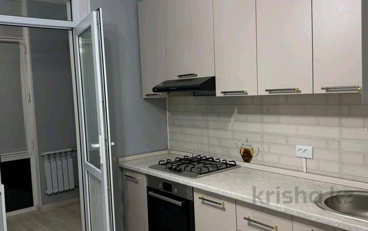 1-комнатная квартира · 43 м² · 3/5 этаж, мкр Нуртас, мкрн. Нуртас, ул. Акбота 1/6 за 22 млн ₸ в Шымкенте, Каратауский р-н — фото 2