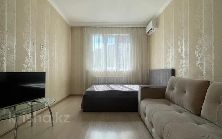 1-комнатная квартира · 38 м² · 6/12 этаж, Сатпаева 90/43 — Тлендиева за 250 000 ₸ в Алматы, Бостандыкский р-н — фото 4