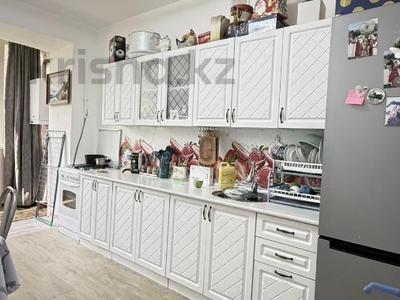 2-бөлмелі пәтер · 54.9 м² · 1/6 қабат, Строитель ш/а. 37/1, бағасы: 23 млн ₸ в Уральске, мкр Строитель
