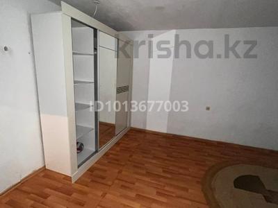 1-бөлмелі пәтер · 60 м² · 5/9 қабат, мкр 4 38, бағасы: 90 000 ₸ в Уральске