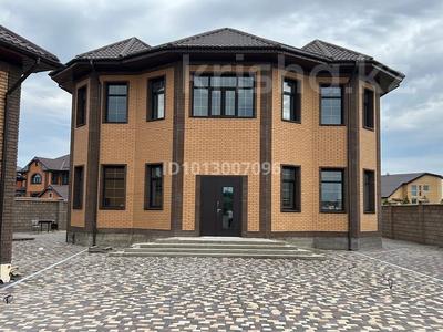 Жеке үй · 8 бөлме · 375 м² · 10 жүзд., 3 мкр-н, 1 линия 88 — Кызылсуат, бағасы: 2 млн ₸ в Астане