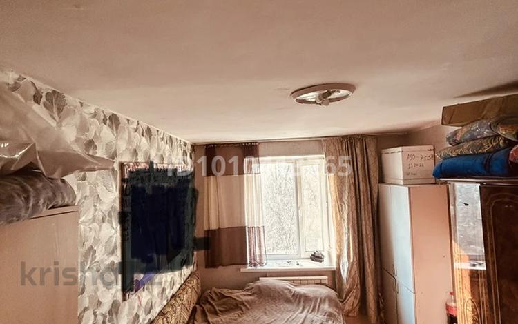2-бөлмелі пәтер · 56 м² · 3/3 қабат, Алатау 13, бағасы: 15 млн ₸ в  — фото 2