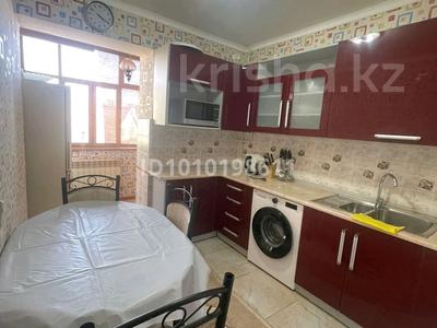 3-комнатная квартира · 70 м² · 3/5 этаж, 14-й мкр 25 за 15 000 ₸ в Актау