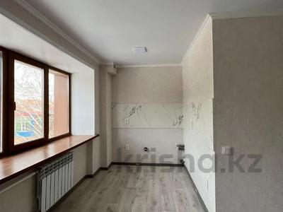 2-комнатная квартира, 40.7 м², 3/5 этаж, Мызы 13 за ~ 16 млн 〒 в Усть-Каменогорске