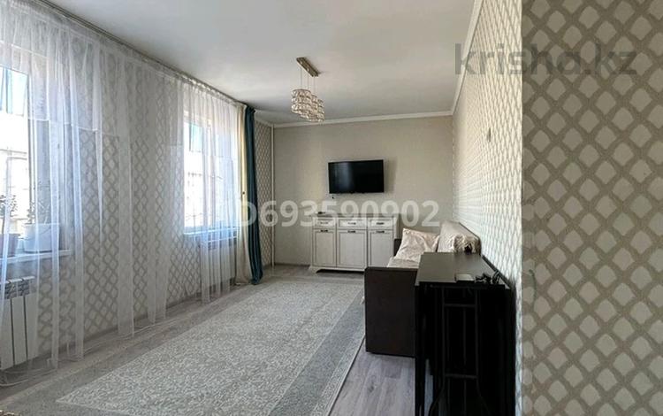 3-комнатная квартира, 56.6 м², 4/5 этаж, Казахстанская за 20 млн 〒 в Талдыкоргане — фото 2