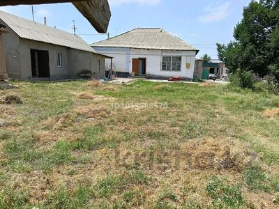 Отдельный дом · 4 комнаты · 120 м² · 10 сот., мкр Курсай Көлсай 2 за 12.5 млн ₸ в Шымкенте, Туран р-н