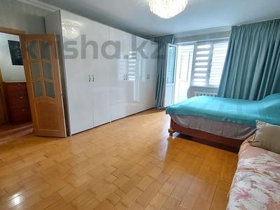 1-комнатная квартира · 45 м² · 3/10 этаж, мкр Аксай-5 — Момышулы-Жубанова за 33.5 млн 〒 в Алматы, Ауэзовский р-н