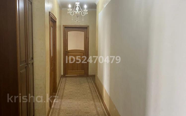 4-бөлмелі пәтер, 145 м², 8/12 қабат, мкр Шугыла, Жуалы 2, бағасы: 55 млн 〒 в Алматы, Наурызбайский р-н — фото 65