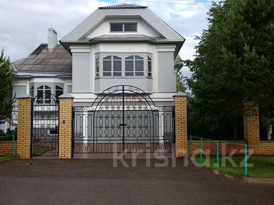 Отдельный дом · 8 комнат · 510 м² · 10 сот., Нила Мазитова (Кунгей) 93 за 85 млн 〒 в Караганде, Казыбек би р-н