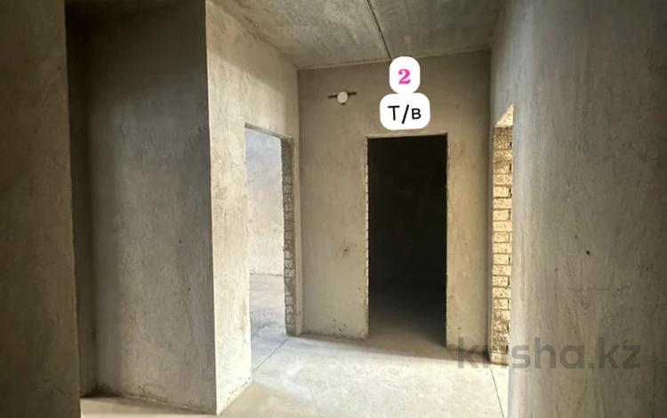 2-комнатная квартира, 72.2 м², 1/5 этаж, мкр. Алтын орда, Саздинское лесничество за 20 млн 〒 в Актобе, мкр. Алтын орда — фото 2