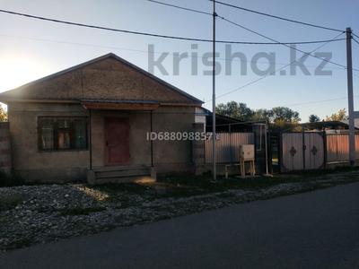 Отдельный дом • 5 комнат • 170 м² • 15 сот., Еркін,Курмангазы 14 за 26 млн 〒 в Талдыкоргане