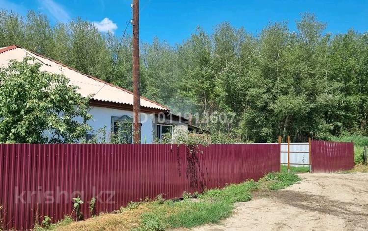 Отдельный дом · 4 комнаты · 85 м² · 8 сот., 1-я Водная ул. 2 за 10 млн ₸ в Семее, Красный Кордон — фото 2