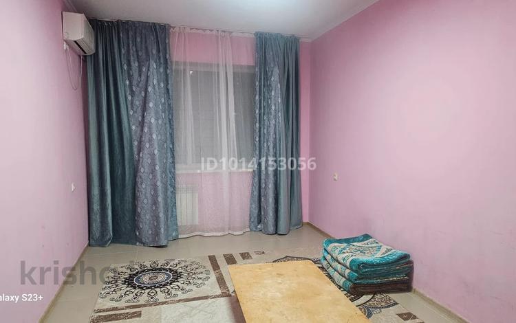 2-комнатная квартира · 64 м² · 1 этаж, 16-й мкр 18 за 10 000 ₸ в Актау — фото 2