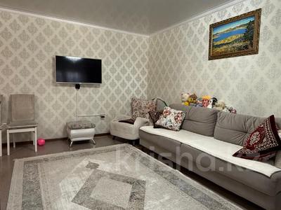 2-комнатная квартира · 51 м² · 1/9 этаж, Б.Жирау 3/1 — Торайгырова за 19 млн 〒 в Павлодаре