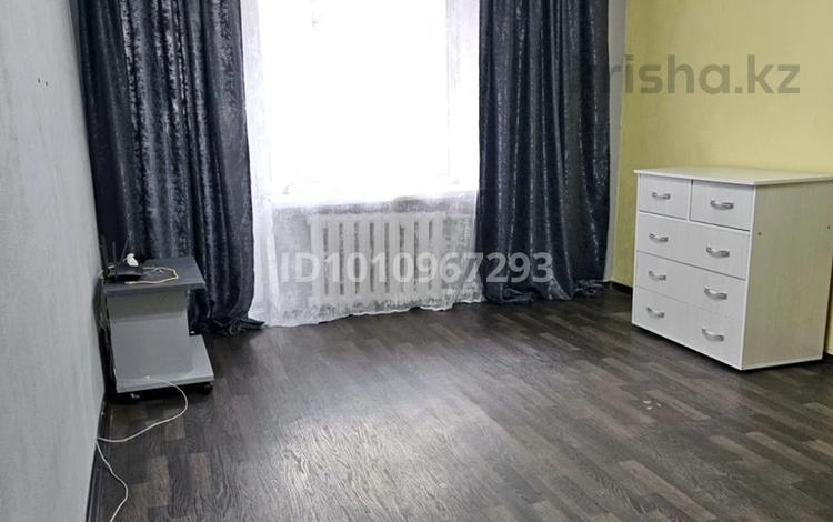 1-комнатная квартира · 32.2 м² · 3/5 этаж, Александра Затаевича 77 — Торговый дом Таир, Алтын Арба, Новый рынок за 13.5 млн ₸ в Караганде — фото 2