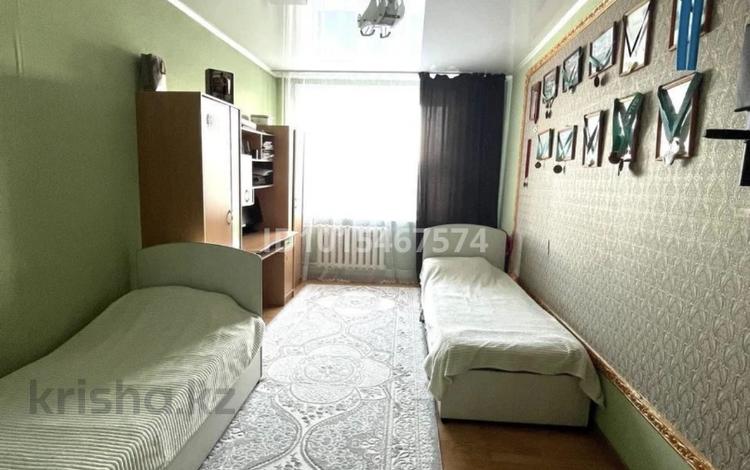 2-комнатная квартира · 56 м² · 1/3 этаж, Ухаова 29а за 33 млн ₸ в Петропавловске — фото 2