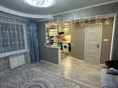 3-комнатная квартира, 65 м², 2/5 этаж, Жастар 16 за 31.5 млн 〒 в Усть-Каменогорске