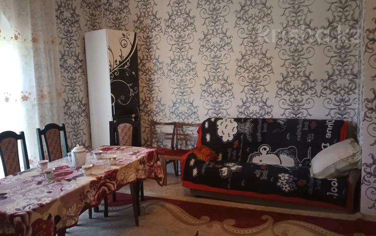 2-бөлмелі пәтер · 52 м² · 2/2 қабат, ЦПП2 3 — Остановка старый вокзал, бағасы: 5.2 млн ₸ в Сарани — фото 2