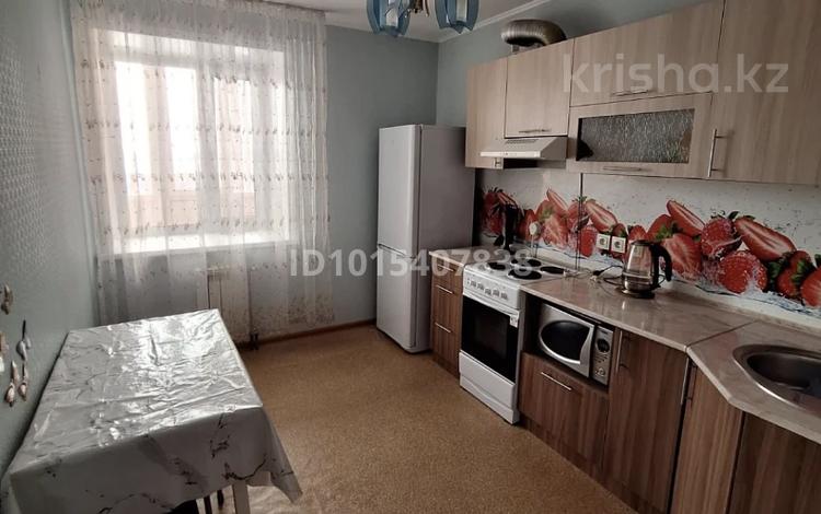 2-бөлмелі пәтер · 57 м² · 6/9 қабат, Жамбыла 80, бағасы: 36 млн ₸ в Петропавловске — фото 2