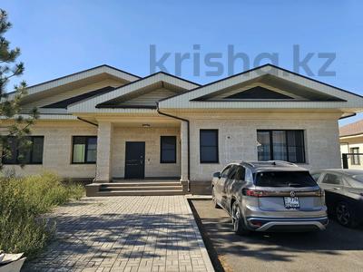 Отдельный дом · 4 комнаты · 170 м² · 11 сот., Мустафина 125 — 8 Озер за 150 млн ₸ в Теренкаре