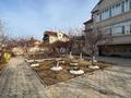 Отдельный дом · 10 комнат · 600 м², мкр "Самал" 7 за 2 млн ₸ в Актау, мкр "Самал"