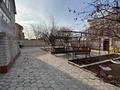 Отдельный дом · 10 комнат · 600 м², мкр "Самал" 7 за 2 млн ₸ в Актау, мкр "Самал" — фото 5