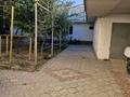 Жеке үй · 8 бөлме · 300 м² · 8 сот., мкр Самал-2, Келешек 9 — Дендропарка в конеце Байтурсынова, бағасы: 130 млн ₸ в Шымкенте, Абайский р-н — фото 15
