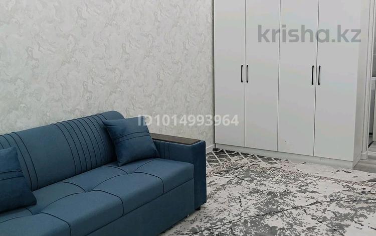 1-комнатная квартира · 42 м² · 7/9 этаж, 189 квартал 25/1 за 170 000 ₸ в Шымкенте, Каратауский р-н — фото 2