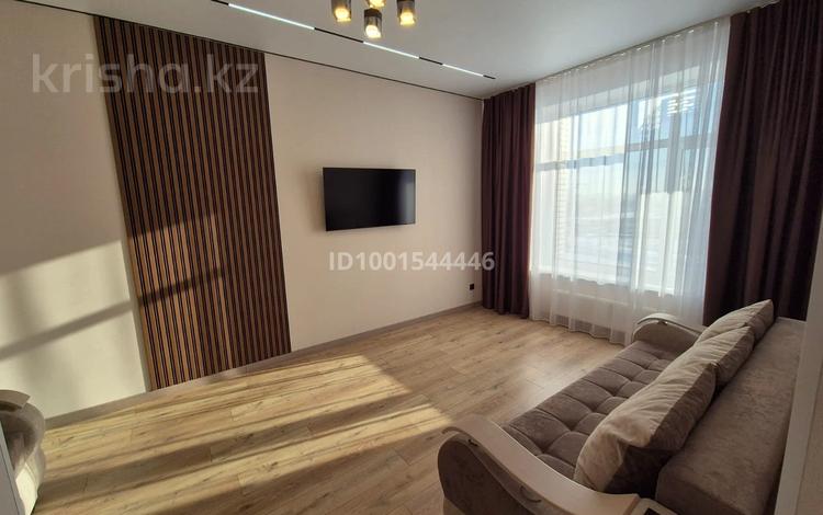 1-комнатная квартира · 42 м² · 7/9 этаж, Ермек Серкебаев 22 за 280 000 ₸ в Астане, Сарыарка р-н — фото 2