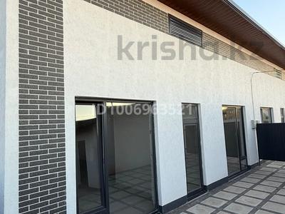 Отдельный дом · 3 комнаты · 120 м² · 3 сот., Юго восток 998 — Махамбет батыра за 33 млн 〒 в 