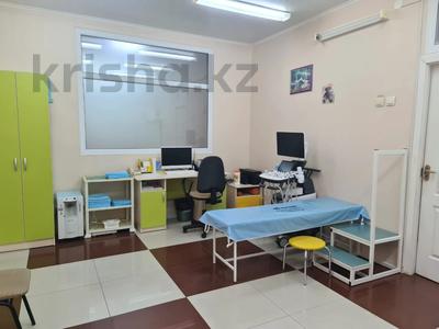 Свободное назначение, офисы, магазины и бутики, склады, общепит, салоны красоты, сельское хозяйство, медцентры и аптеки, образование, развлечения · 813 м² за 350 млн 〒 в Костанае