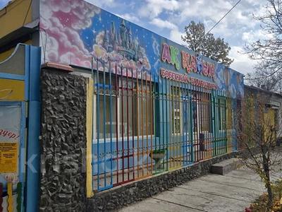 Еркін, монша, қонақ үй және демалыс орындары, медорталықтар мен дәріханалар, білім орталықтары, ойын-сауық · 1200 м², бағасы: 280 млн 〒 в Таразе