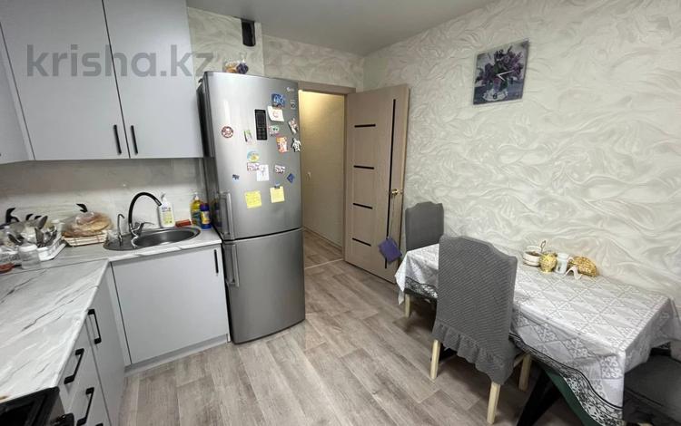 3-комнатная квартира · 79.4 м² · 1/9 этаж, Аэропорт за 35 млн ₸ в Костанае — фото 2