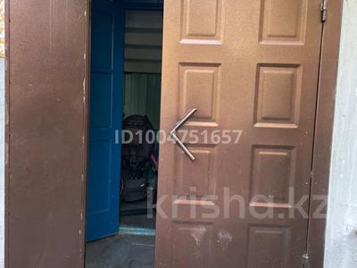 4-комнатная квартира · 80 м² · 4/5 этаж, Астана 34/2 за 250 000 〒 в Усть-Каменогорске