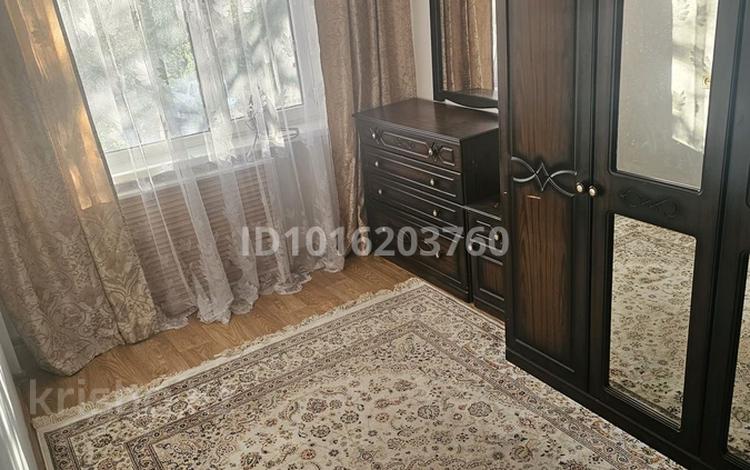 2-бөлмелі пәтер · 58 м² · 2/5 қабат, Ауэзова — Достармед, бағасы: 150 000 ₸ в Атырау, мкр Жилгородок — фото 2