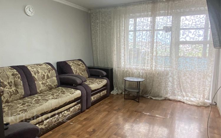 3-комнатная квартира · 61 м² · 8/9 этаж, Майкудук, Мкр Восток-3 за 17 млн ₸ в Караганде, Алихана Бокейханова р-н — фото 2