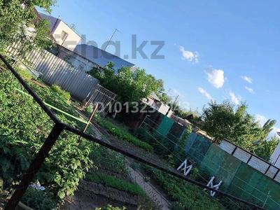 Отдельный дом · 4 комнаты · 90 м² · 6 сот., мкр Айгуль 108 — Чуйкова за 26 млн ₸ в Уральске