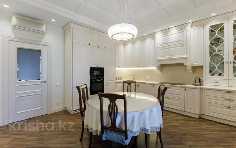 6-комнатная квартира · 200 м² · 7/7 этаж, Мәңгілік Ел 29/1 за 250 млн ₸ в Астане, Есильский р-н — фото 3