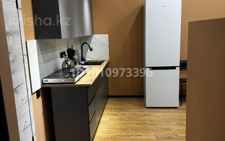 1-бөлмелі пәтер · 22 м² · 1/9 қабат, мкр Болашак 131г — Поликлиника #1, бағасы: 9.5 млн ₸ в Актобе — фото 2