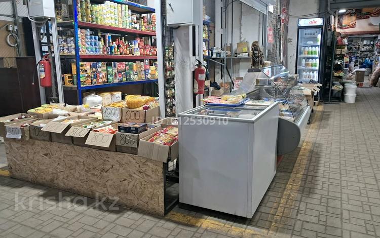 Продуктовый бутик на рынке · 16 м² за 4.8 млн ₸ в Уральске — фото 3