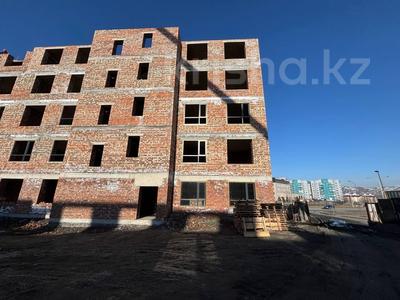 1-комнатная квартира · 47.98 м² · 3/5 этаж, Кокжал Барака 18 а, б, в за ~ 20.4 млн 〒 в Усть-Каменогорске