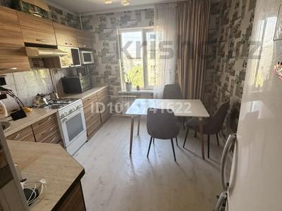 3-бөлмелі пәтер · 70 м² · 4/5 қабат, Таугүл-2 ш/а. 23, бағасы: 53 млн ₸ в Алматы, Ауэзовский р-н