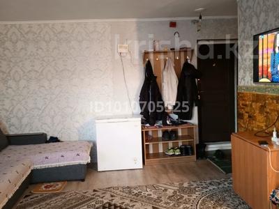 2-комнатная квартира · 50 м² · 3/5 этаж, 343-й квартал 16 — 343 квартала,кабылбаева за 15.5 млн 〒 в Семее