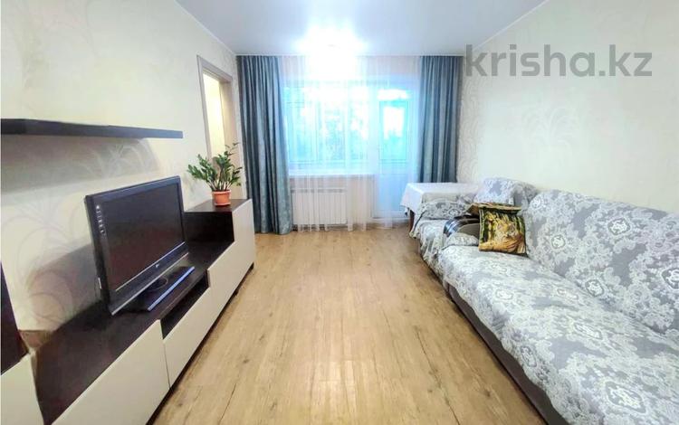 3-бөлмелі пәтер · 59 м² · 4/5 қабат, Пр. Республики, бағасы: 16.3 млн ₸ в Темиртау — фото 2