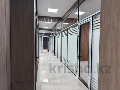 Свободное назначение, офисы, магазины и бутики, салоны красоты, фитнес и спорт, медцентры и аптеки, образование, конференц-залы, кабинеты и рабочие места · 354 м² за ~ 2.2 млн 〒 в Шымкенте, Каратауский р-н