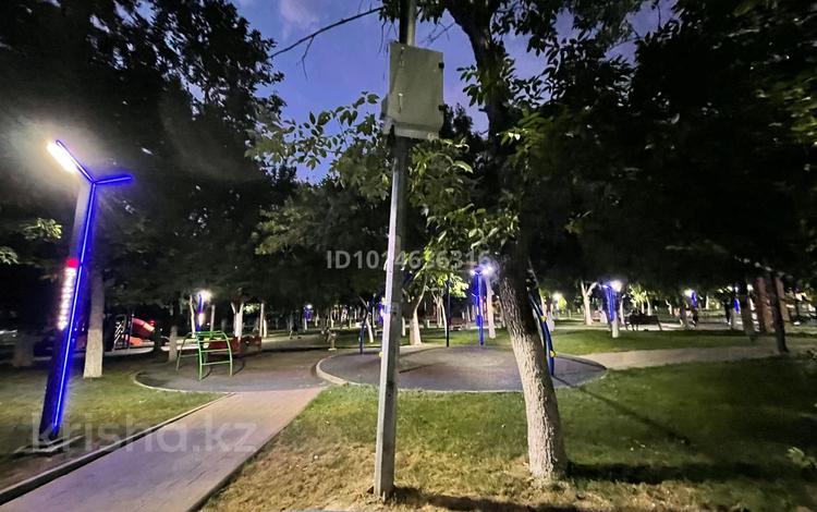 2-бөлмелі пәтер · 54 м² · 5/5 қабат, 11-шағынаудан — Алатау напротив, бағасы: 17.5 млн ₸ в Шымкенте, Енбекшинский р-н — фото 2