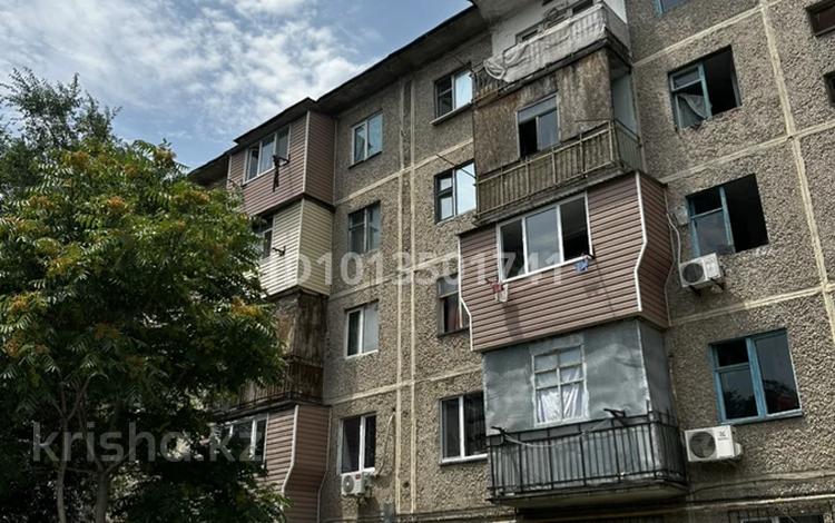 1-бөлмелі пәтер · 14 м² · 2/5 қабат, 4-шағынаудан 32, бағасы: 4 млн ₸ в Шымкенте, Туран р-н — фото 2