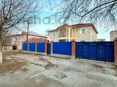 Отдельный дом · 8 комнат · 370 м² · 12 сот., пгт Балыкши, Балыкшы 1 за 75 млн 〒 в Атырау