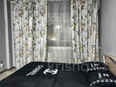 1-бөлмелі пәтер · 45 м² · 5/5 қабат, Абая 32 — Абая Республика Габдуллина, бағасы: 8 000 ₸ в Астане, р-н Байконур